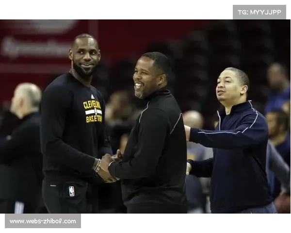 前球员琼斯利用詹姆斯伤情牟利，FBI调查文件曝光细节